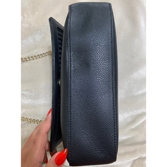 Victoria Secret Chain Sling Bag 🖤✨ - Picture 6 of 6